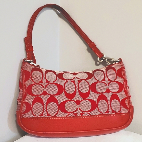 Coach Handbags - ❤️VINTAGE COACH SMALL RED CANVAS DEMI HANDBAG BAGUETTE j1j-6094